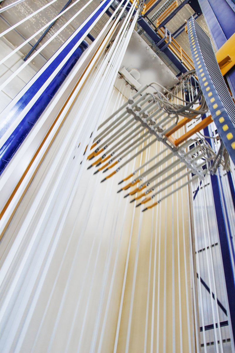 Aluminum profiles in production